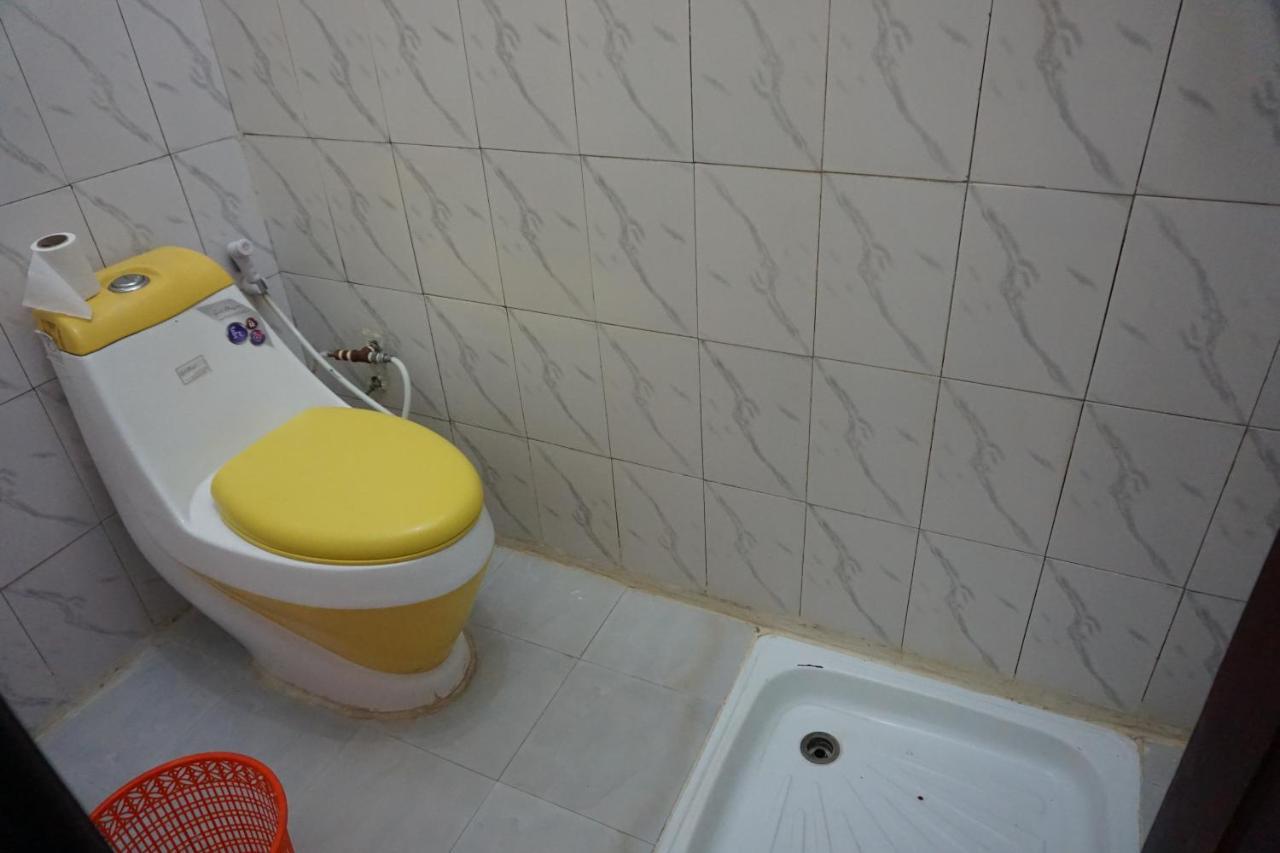 Bahir Dar Backpackers Hostel Buitenkant foto