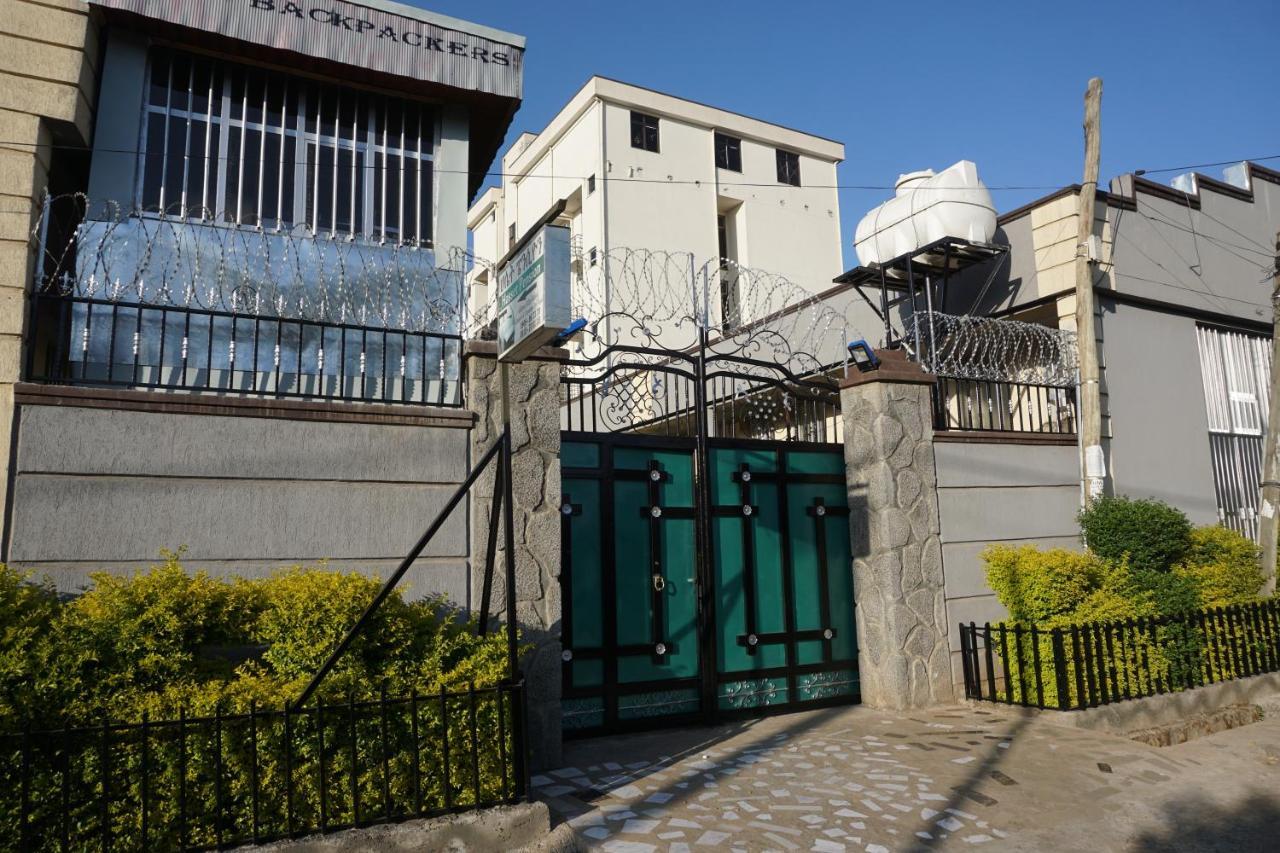 Bahir Dar Backpackers Hostel Buitenkant foto