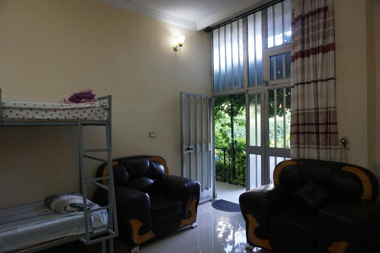 Bahir Dar Backpackers Hostel Buitenkant foto