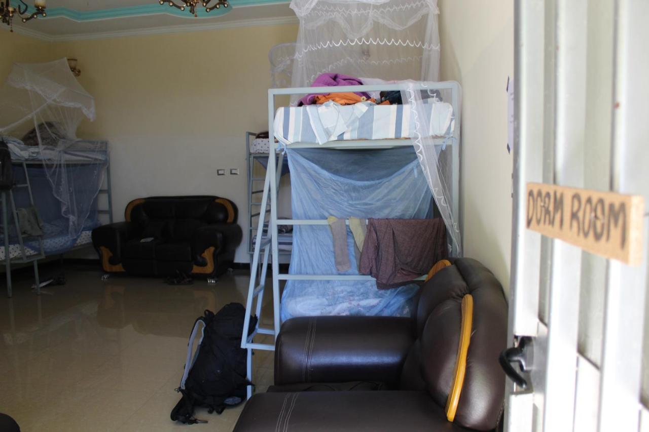 Bahir Dar Backpackers Hostel Buitenkant foto